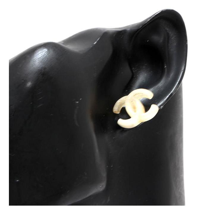 CHANEL（シャネル） ココマーク プラスチック ピアス ベージュ系
