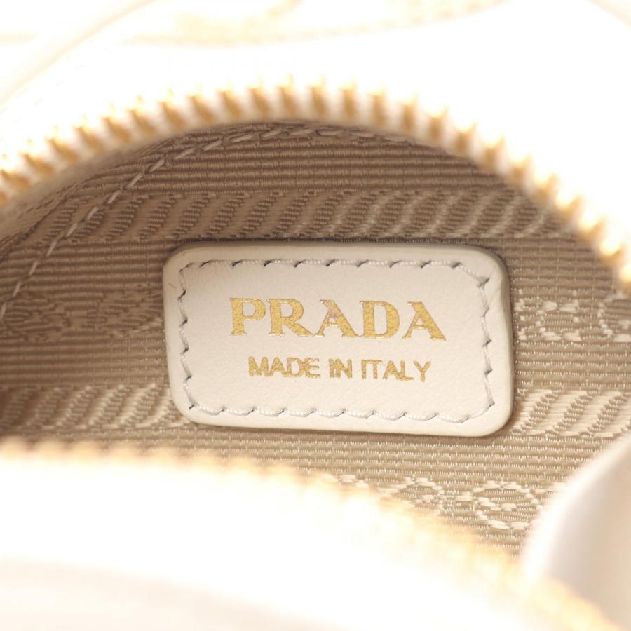 PRADA（プラダ） サフィアーノ トライアングル ミニポーチ ブランド