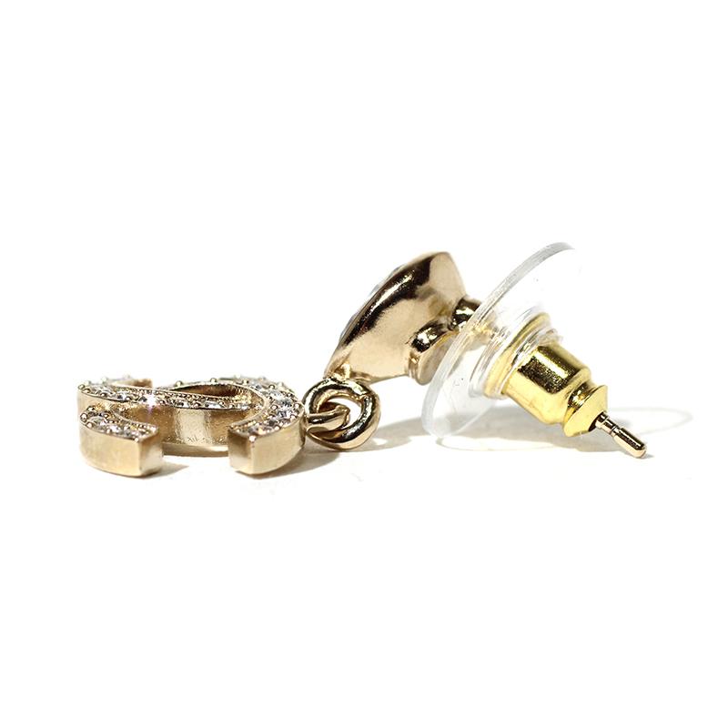 CHANEL（シャネル） ピアス CCマーク ダブルC メタル&ストラス ライン