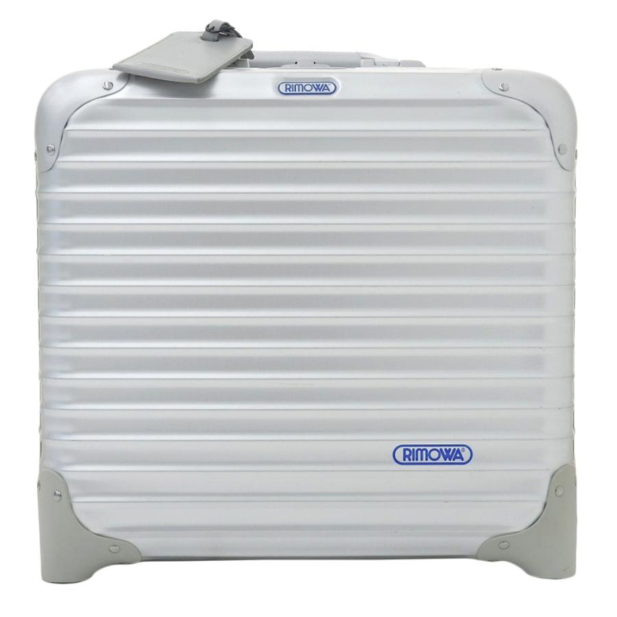 リモワトパーズ4輪機内持ち込み2012年購入