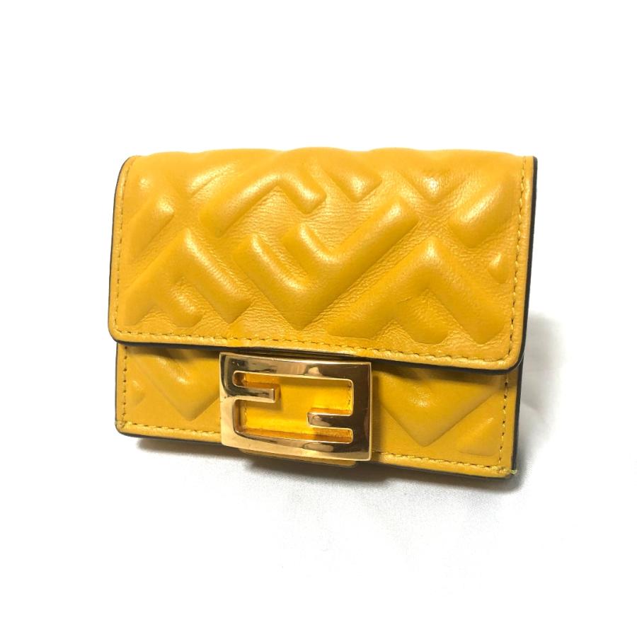 FENDI フェンディ 8M0395 マイクロ トリフォールド エンボス
