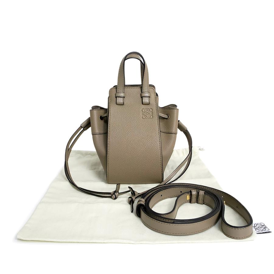 LOEWE（ロエベ） （新品・未使用品）ロエベ ハンモック ドロー