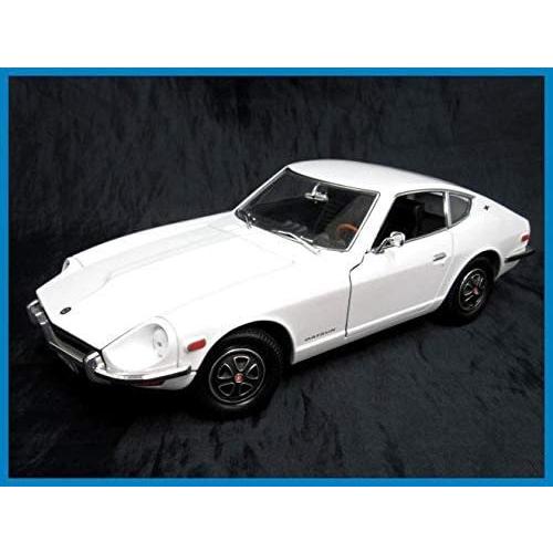 ROAD SIGNATURE ロードシグネチャー 1/18ミニカー 1970 DATSUN