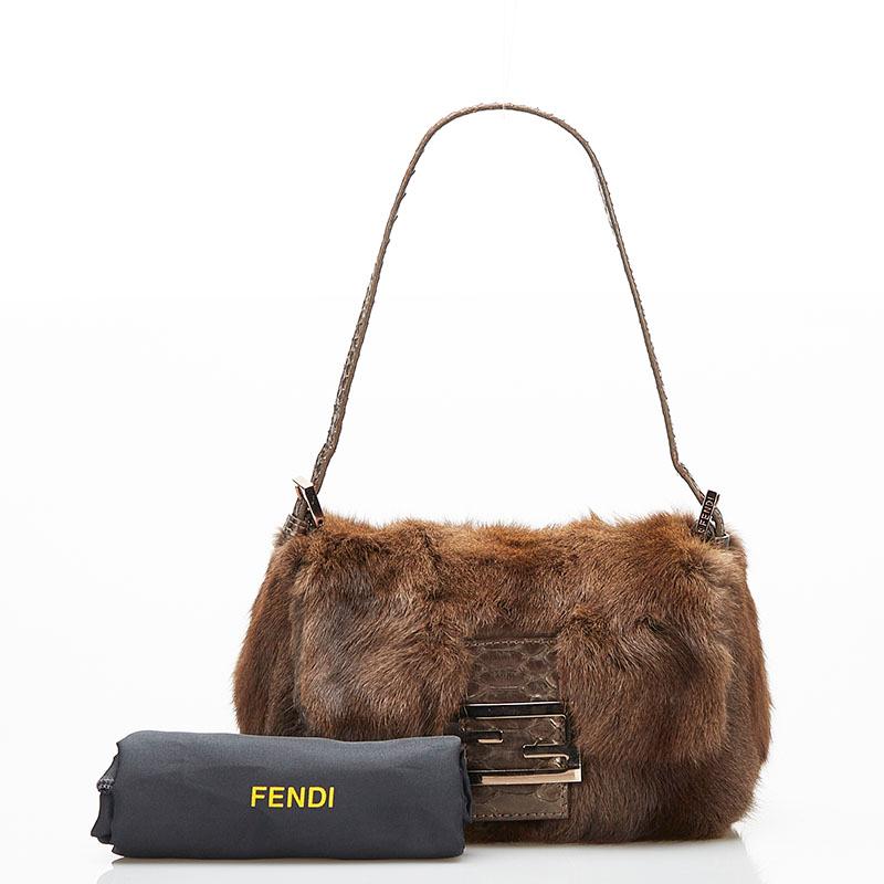 FENDI（フェンディ） マンマバケット ハンドバッグ ワンショルダー