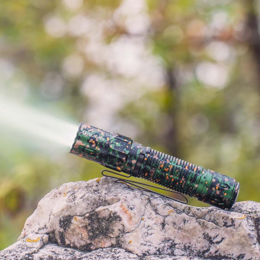 OLIGHT OLIGHT(オーライト) WARRIOR 3S 懐中電灯 ハンディライト