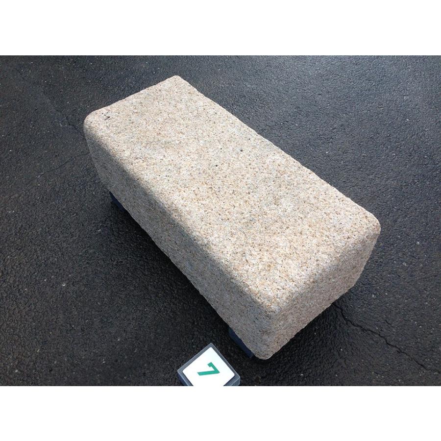 幅90cm×奥行き39cm×高さ約28cm 中国産御影石の沓脱石（靴脱石）です