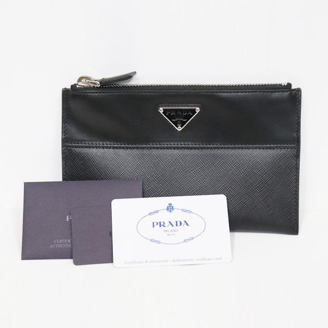 PRADA（プラダ） （美品）プラダ ポーチ 小物入れ レザー ブラック 黒