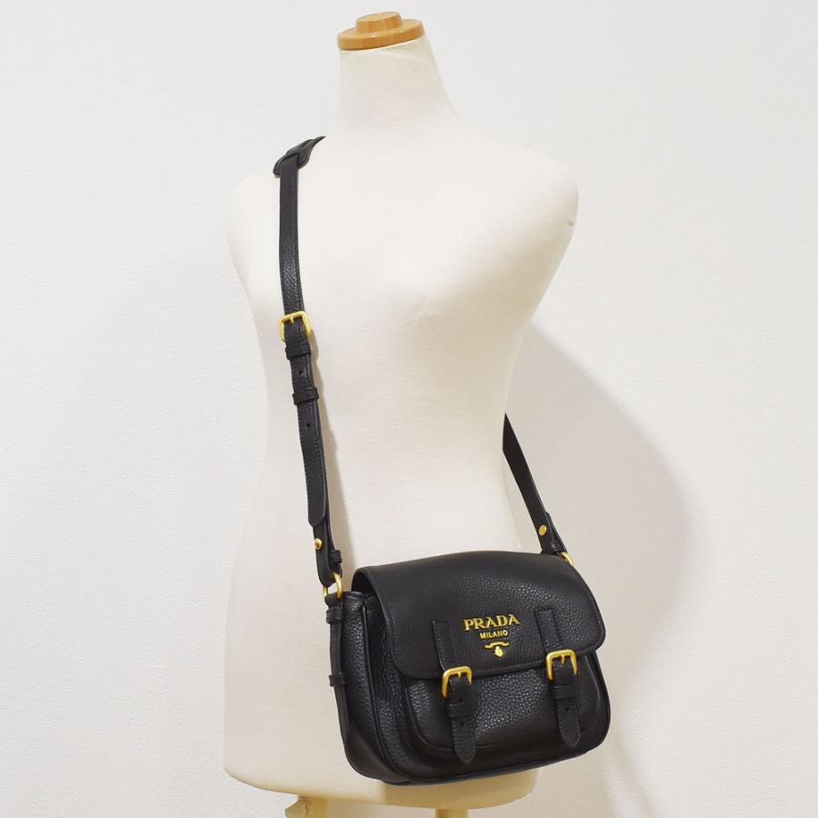 PRADA（プラダ） ショルダーバッグ 2way ストライプ柄 替えベルト付き