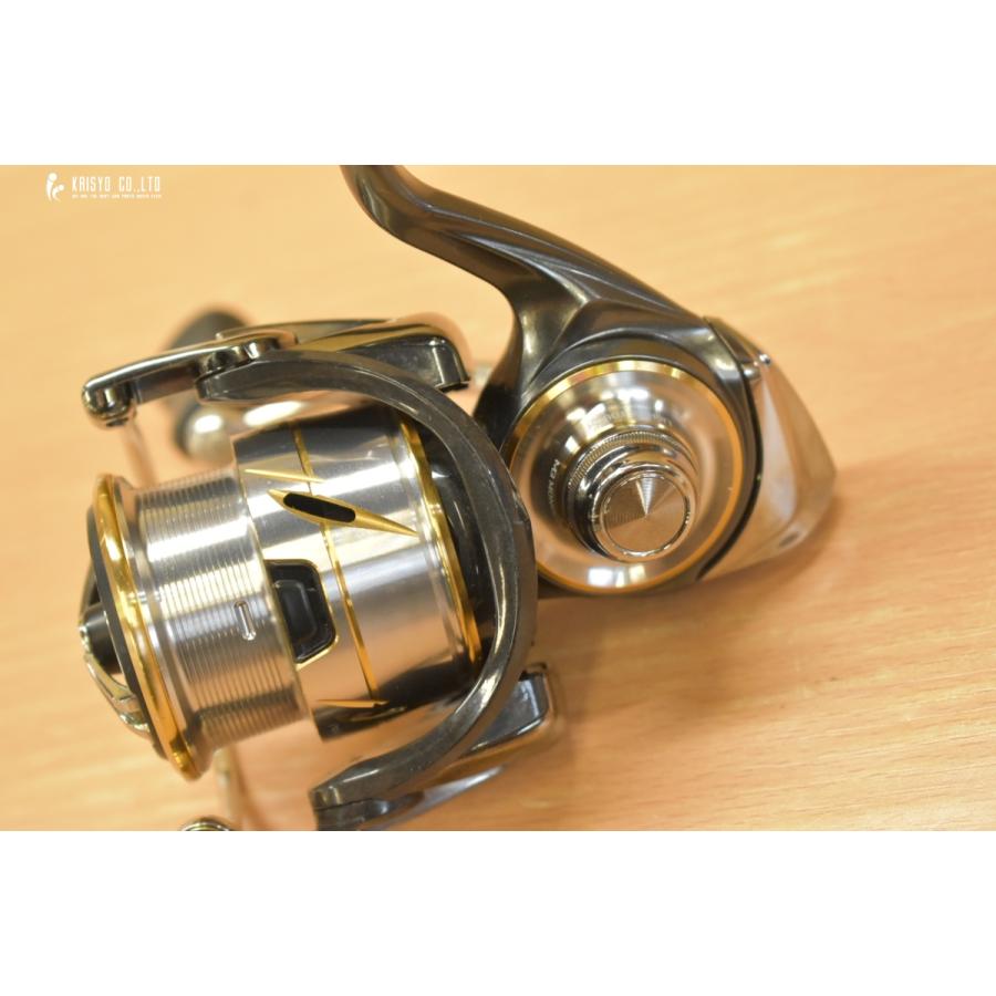 比較的美品］DAIWA/ダイワ 20ルビアス FCLT 2000S-XH ダイワ 20
