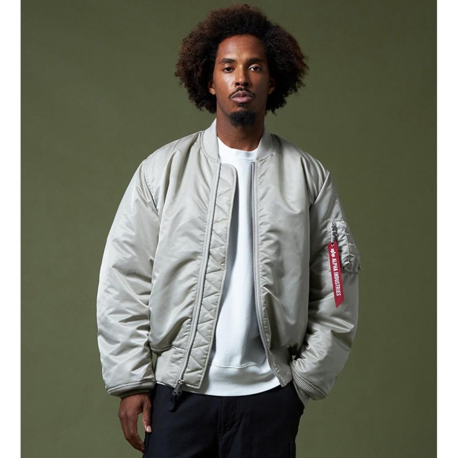 Alpha Industries（アルファ・インダストリーズ） MA-1 ナイロン
