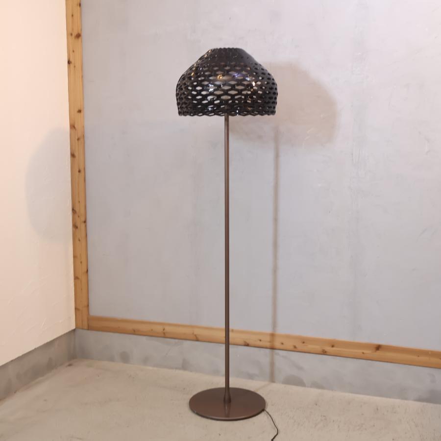 FLOS フロス Tatou タトゥー フロアスタンドライト 照明 ランプ