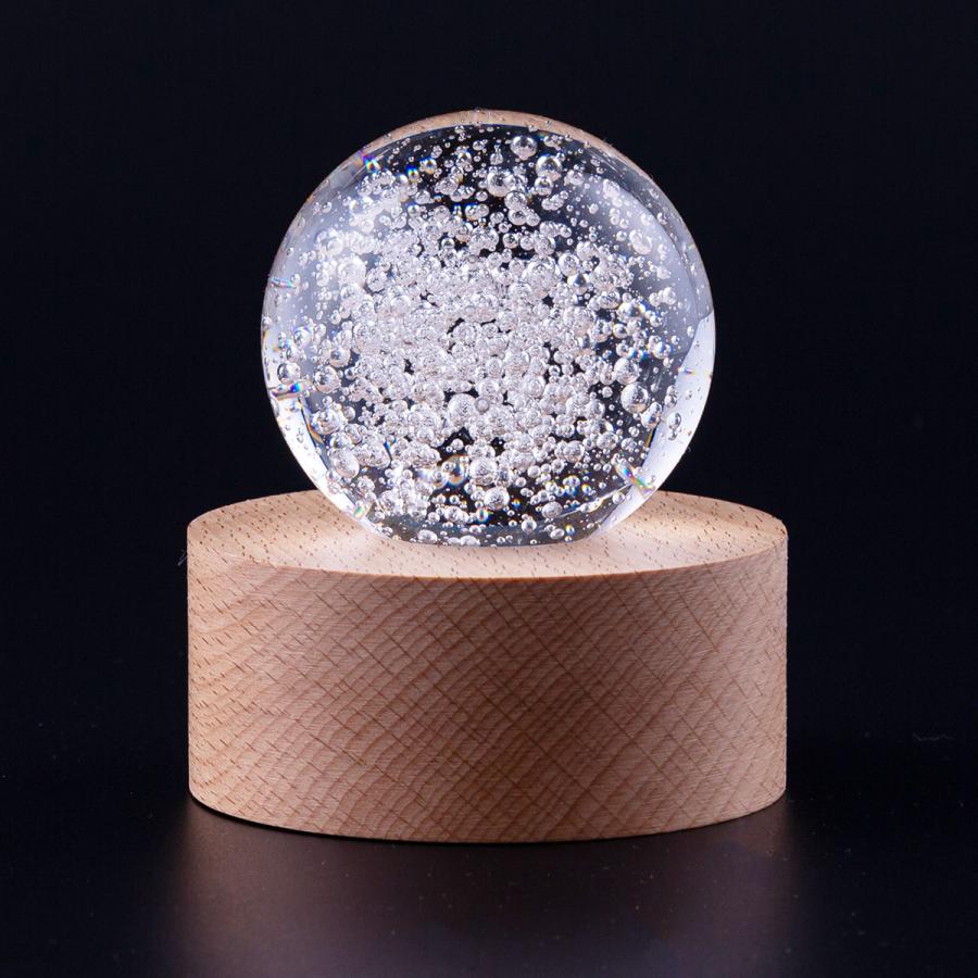 開運 クリスタル 水晶玉 60mm バブル 透明台座 木製LED台座 手のひら