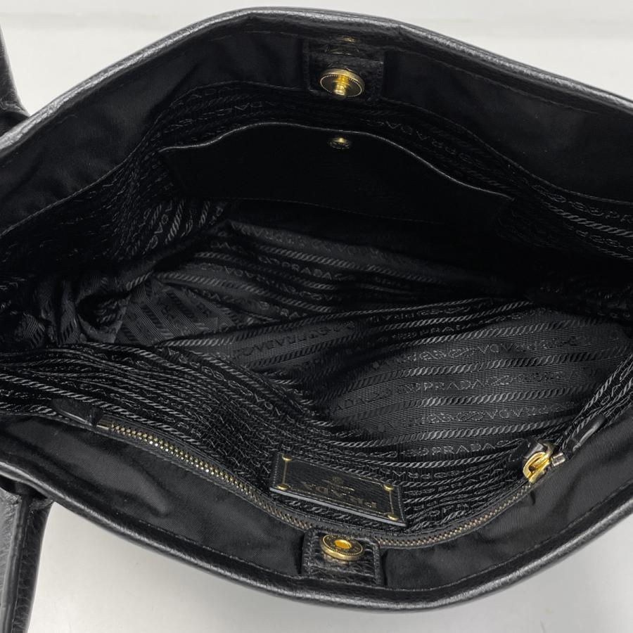 PRADA（プラダ） ロゴプレート ハンドバッグ 2WAY ショルダーバッグ