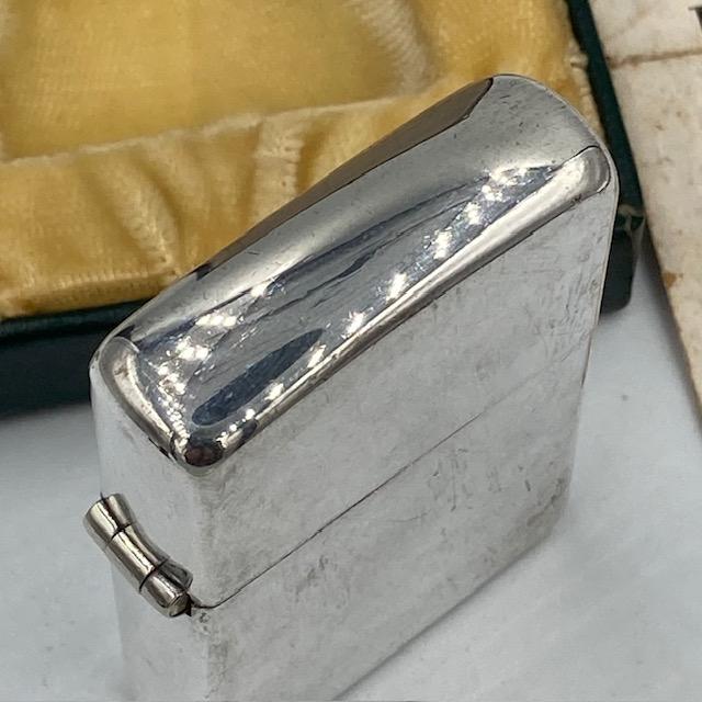 ZIPPO（ジッポー） ライター 希少なケース 未使用品 垂直刻印 3バレル