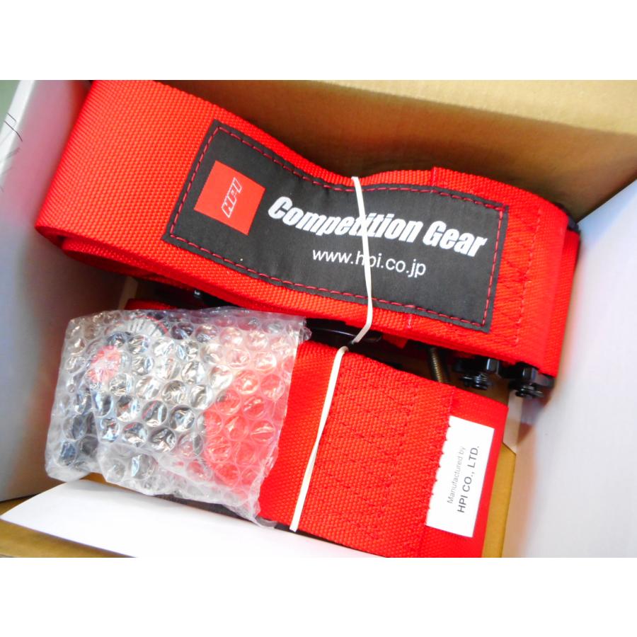 HPI レーシングハーネス 4点式（3インチ）レッド FIA公認 運転席側