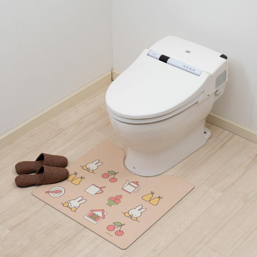 センコー ミッフィー トイレマット 拭ける PVC 約55×60cm 抗菌 防臭 防
