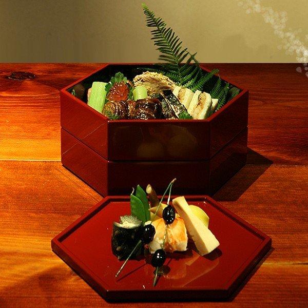山田平安堂 六角二段重 朱塗(取皿4枚付) 重箱/漆器 : 漆器 山田平安堂