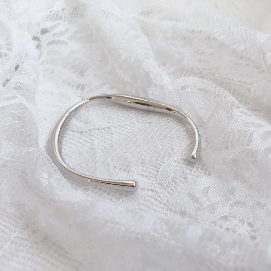 203jewelry（DAVAN）シルバー925 オープンバングル 希少・廃盤