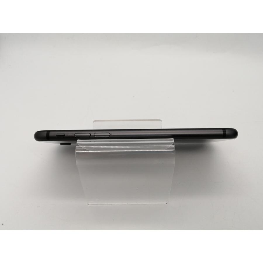 中古】Apple au 【SIMロック解除済み】 iPhone 8 64GB スペースグレイ