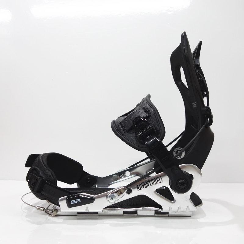 SP Binding スノボビンディング ホワイト、トゥキャップベルト黒は新品