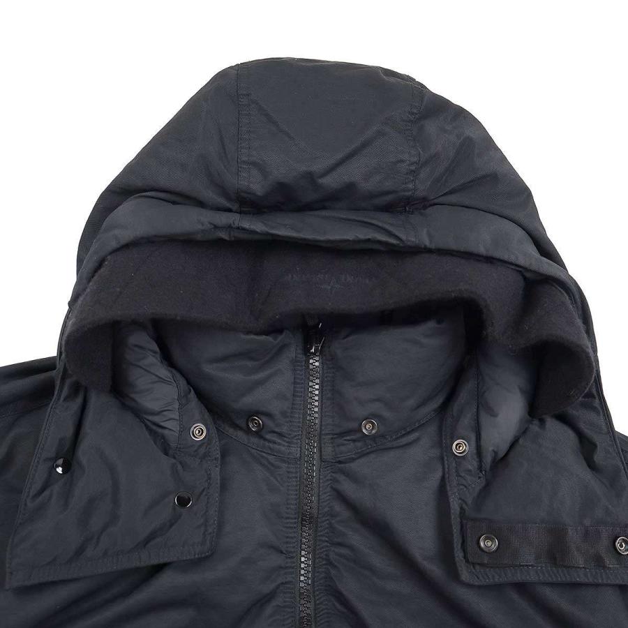 STONE ISLAND（ストーン アイランド） 23AW ナイロンツイルダウン