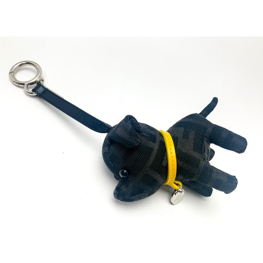 FENDI フェンディ イヌ ドッグ 犬モチーフ FFジャガード ITO チャーム