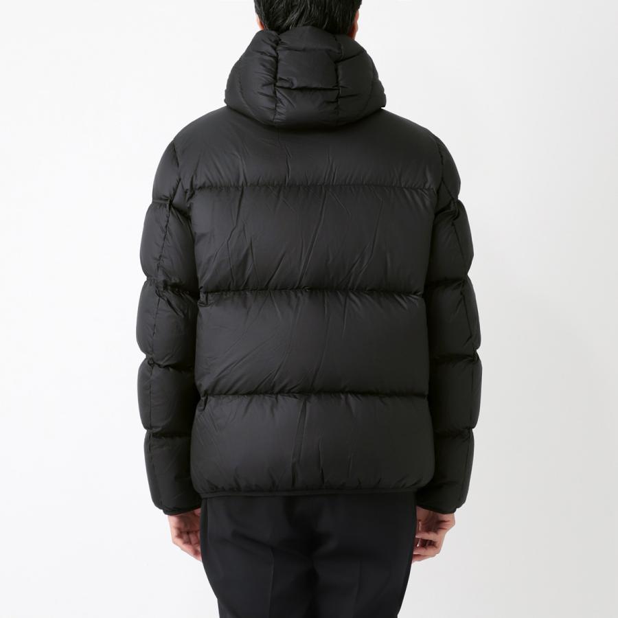MONCLER（モンクレール） ダウンジャケット MASAC JACKET マサック
