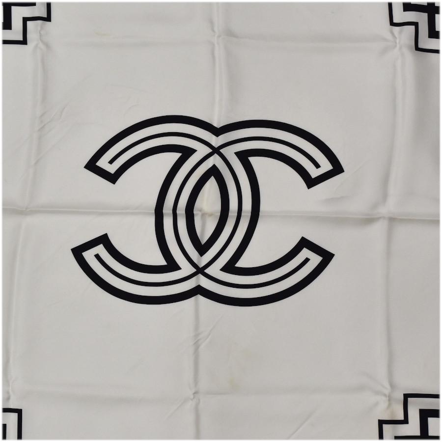 CHANEL（シャネル） スカーフ ココマーク モノトーン シルク