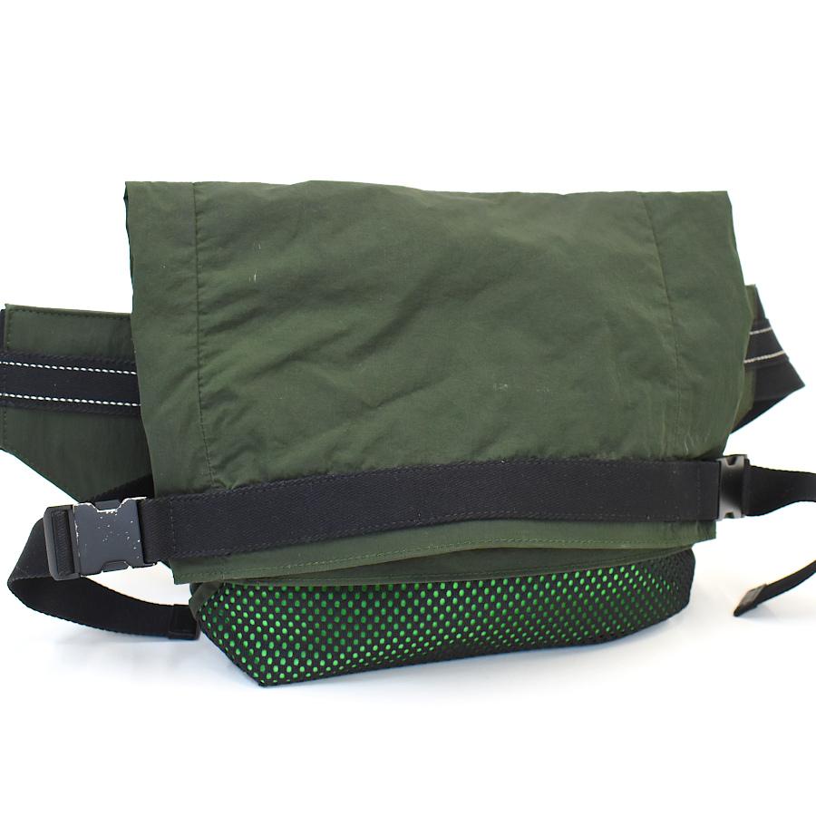 BOTTEGA VENETA（ボッテガ・ヴェネタ） ボディバッグ ウエストポーチ