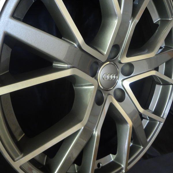 アウディ Q5/SQ5(8R系)対応 A1332(255/45R20) (20インチ,ポリッシュ