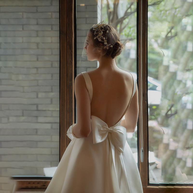 新作 ウェディングドレス 二次会 花嫁 結婚式 Aライン ミモレ丈