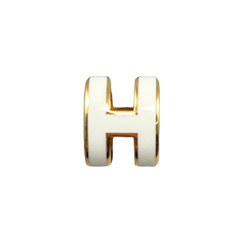 HERMES（エルメス） ピアス ポップアッシュ ミニ Hロゴ ホワイト