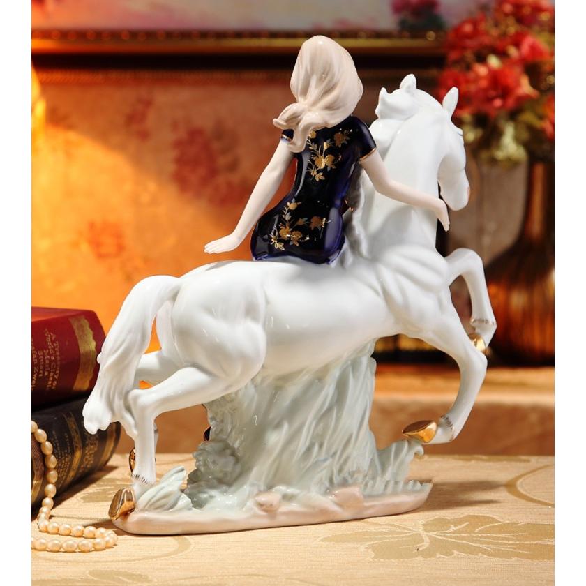 陶器 置物 西洋陶器 北欧磁器 陶器製人形 お姫様 陶器人形 陶器置物