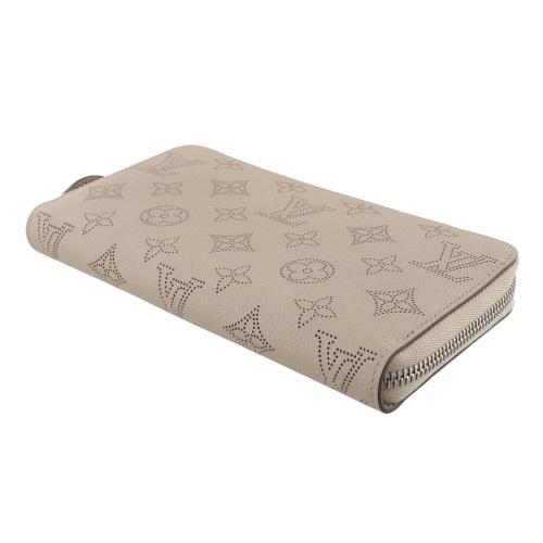 LOUIS VUITTON（ルイ・ヴィトン） 長財布 マヒナ ジッピー・ウォレット
