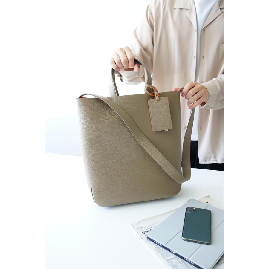 PELLE MORBIDA（ペッレ モルビダ） 3年保証＋ケアセット付 Maiden