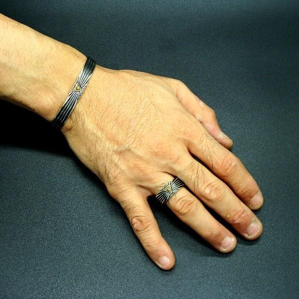 ZOCALO（ソカロ） アイ・オブ・プロビデンス・バングル Eye of