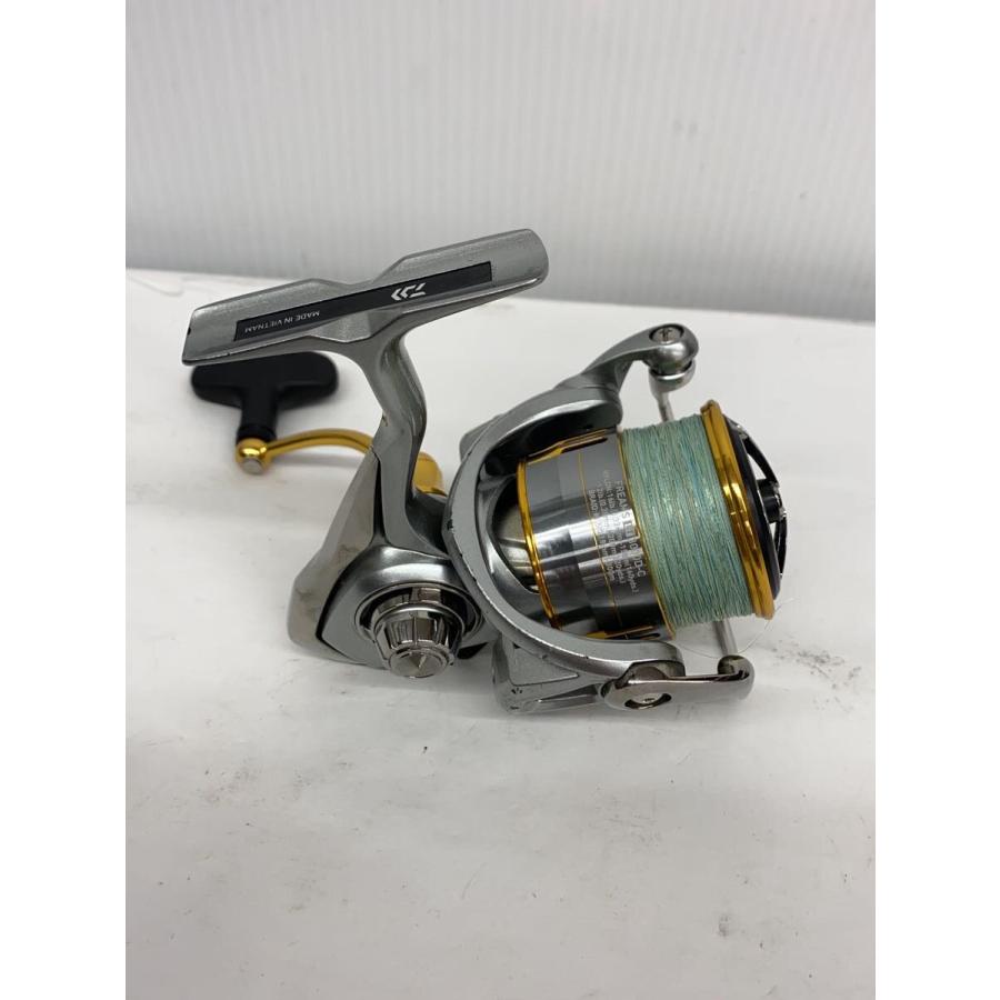 DAIWA18 FREAMS LT 3000D-C スピニングリール 未使用 DAIWA18 FREAMS