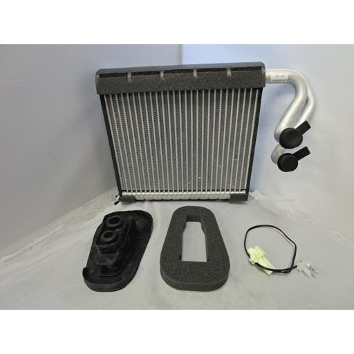 日産（NISSAN） エバポレーターセット ルークス（ML21S）＜0001