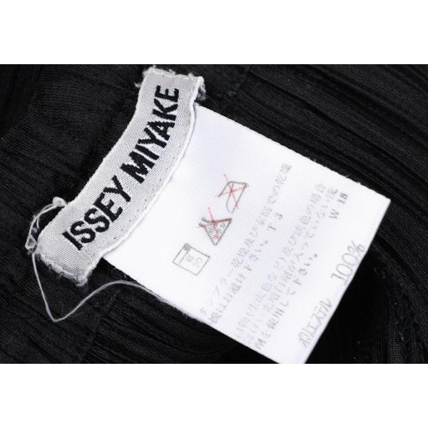 ISSEY MIYAKE（イッセイミヤケ） プリーツパンツ 黒S 【レディース