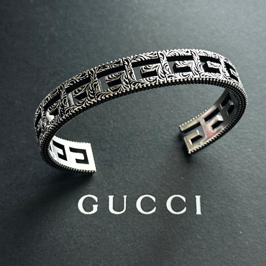 GUCCI（グッチ） バングル ブレスレット メンズ レディース シルバー