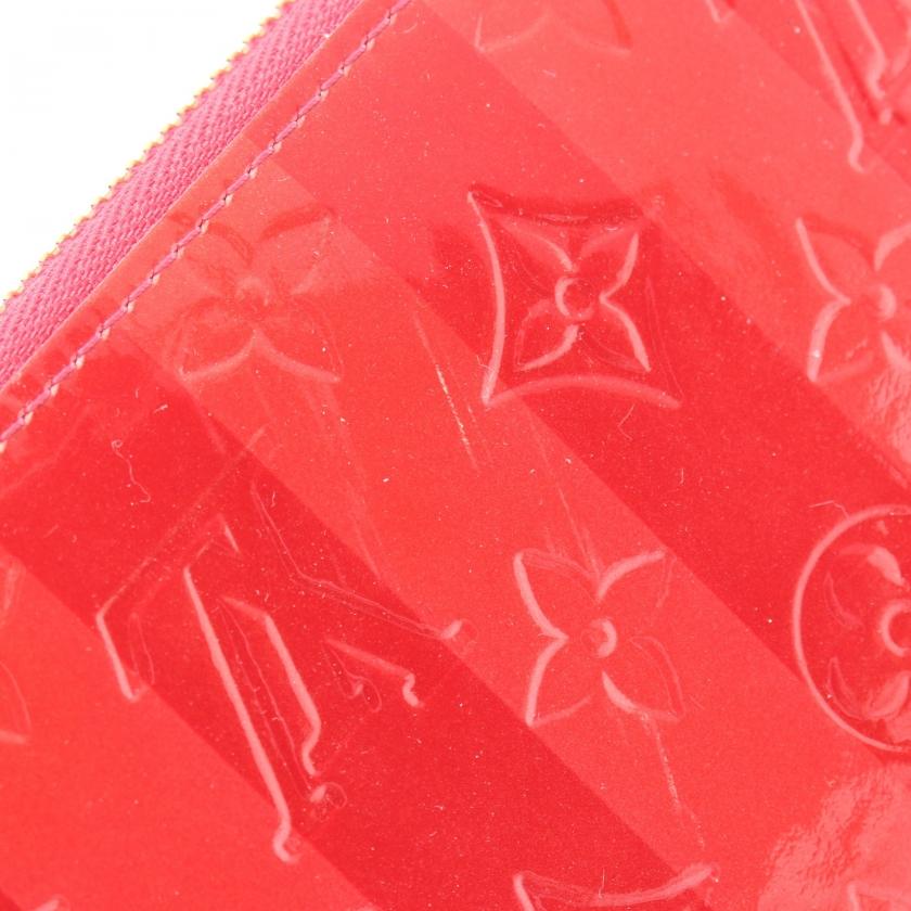 LOUIS VUITTON（ルイ・ヴィトン） ジッピーウォレット モノグラム