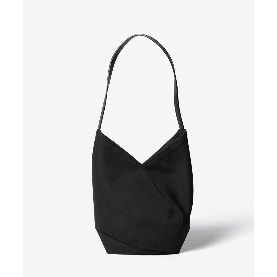 MM6 エムエム6 SB5WD0025 P6995 ハンドバッグ JAPANESE EGG BAG