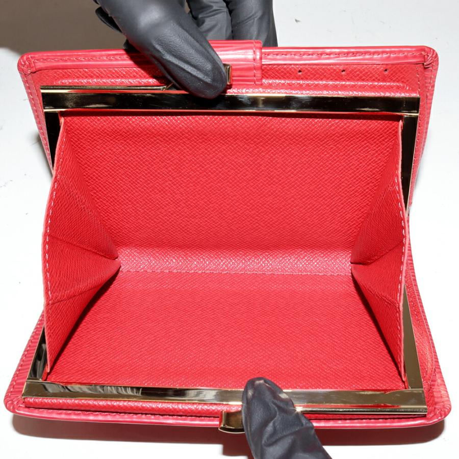 LOUIS VUITTON（ルイ・ヴィトン） 二つ折りがま口財布(小銭入れあり
