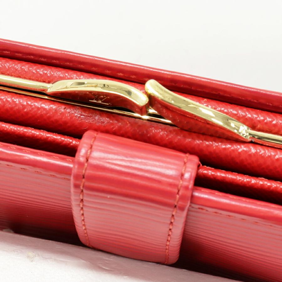 LOUIS VUITTON（ルイ・ヴィトン） 二つ折りがま口財布(小銭入れあり