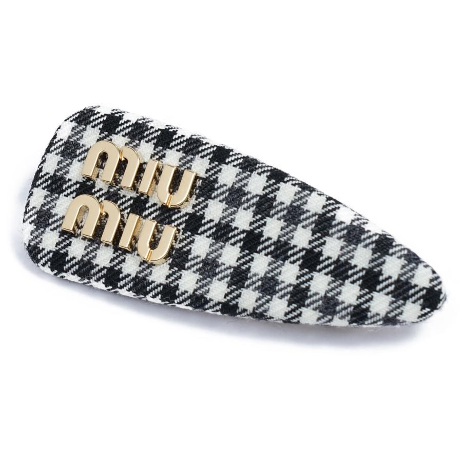 miu miu（ミュウミュウ） パテントレザー ヘアクリップ ヘア