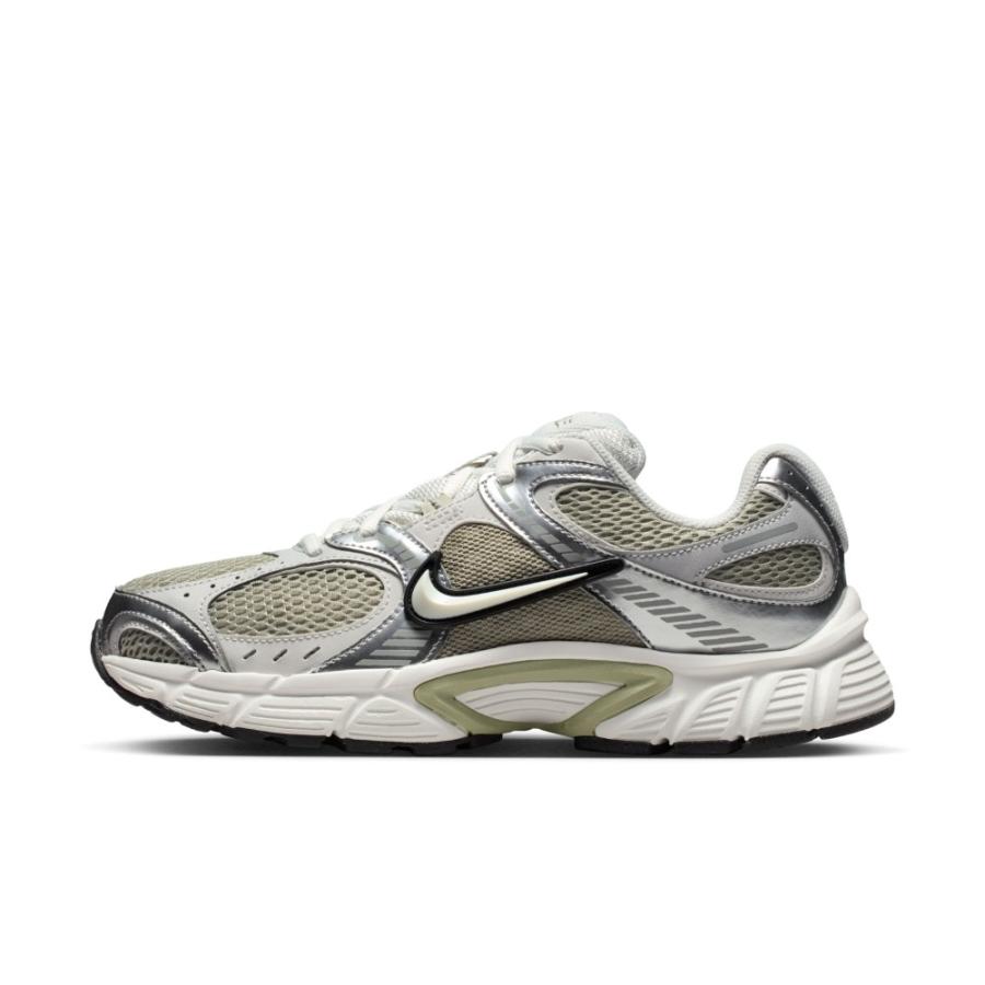 NIKE（ナイキ） スニーカー レディース HQ7901 NIKE V5 RNR : つるや