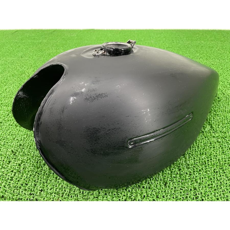 カワサキ（Kawasaki） Z1 タンク 黒 純正 中古 バイク 部品 Z-I ZII Z2