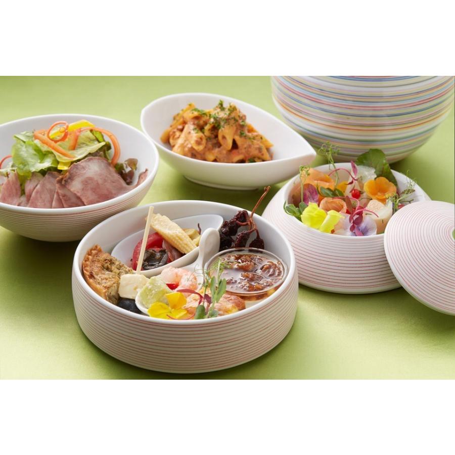 有田焼 李荘窯 玉重 色駒 色絵駒筋 珠型三段重 化粧箱付き 重箱 3段