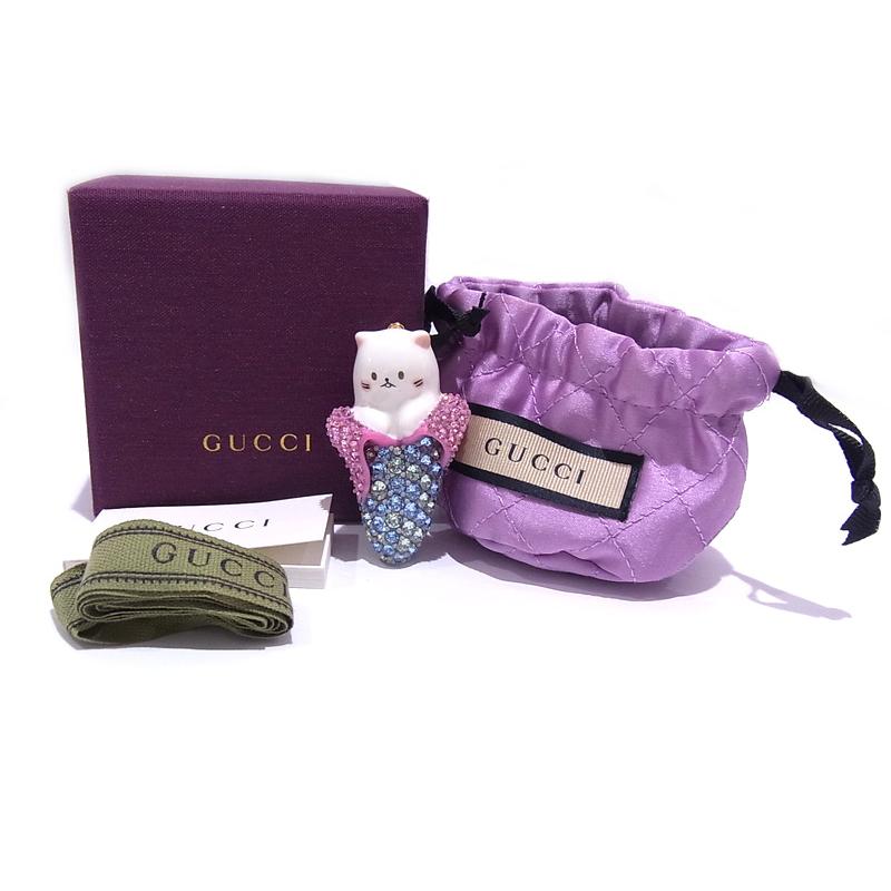 GUCCI（グッチ） ヘアクリップ ばなにゃコラボ クリスタル ヘアピン 髪
