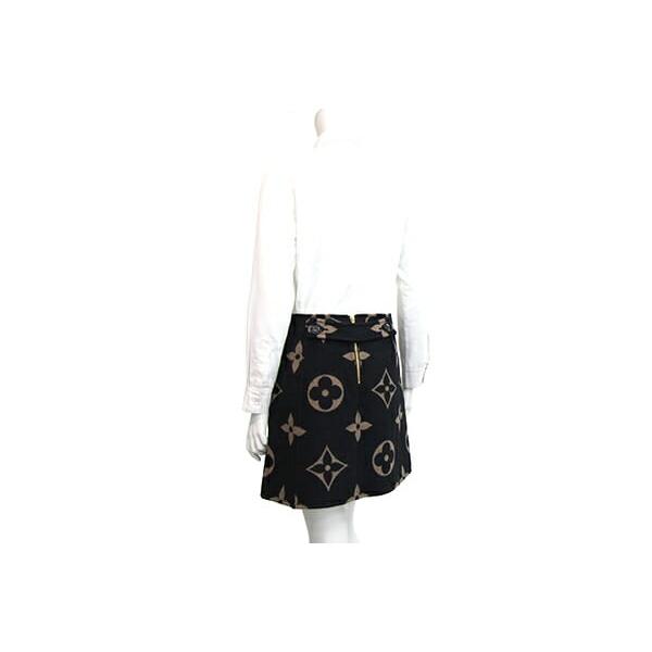 LOUIS VUITTON（ルイ・ヴィトン） スカート RW211W TUV FKSK06